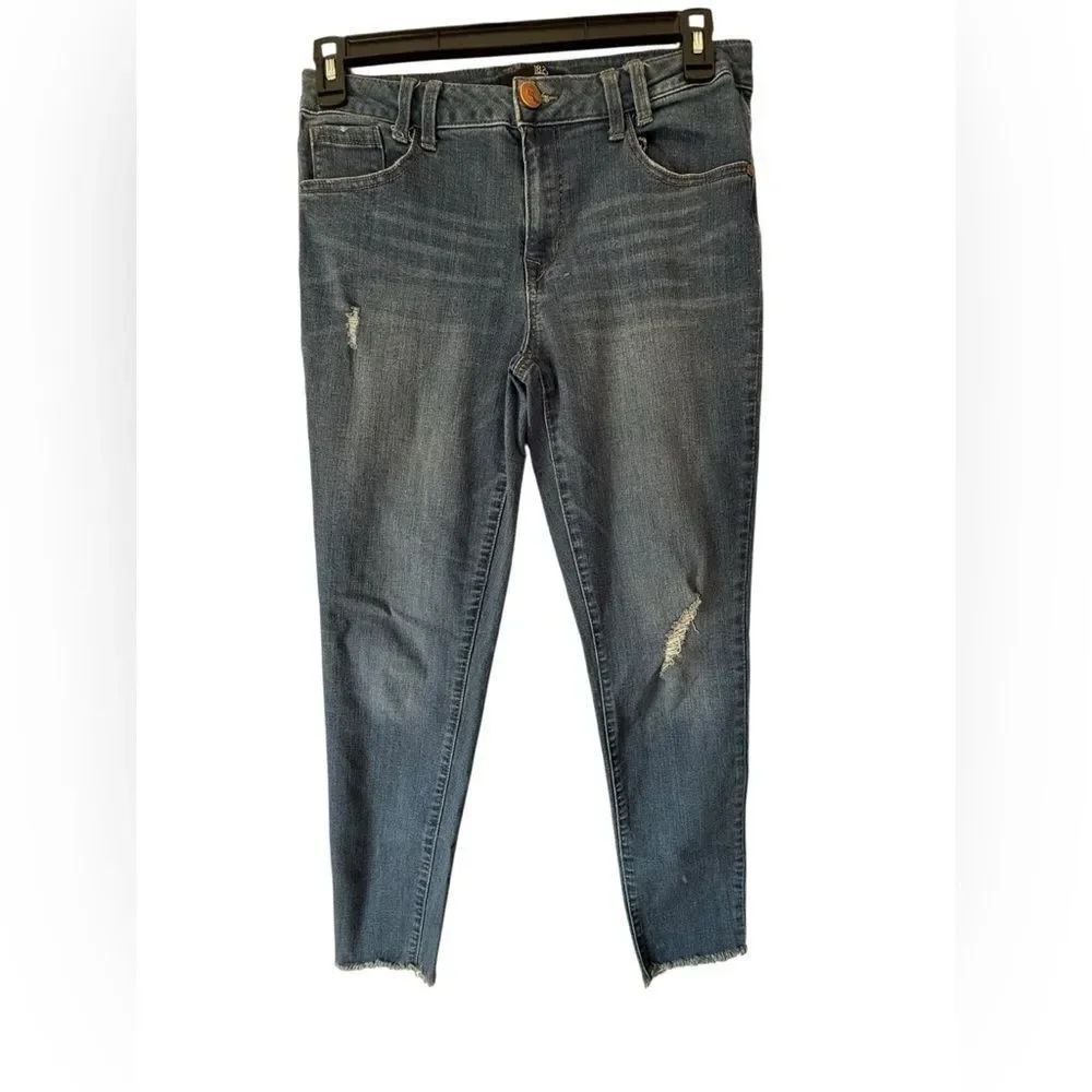 1822 Denim Distressed Blue Ankle Jeans Women’s Size 12